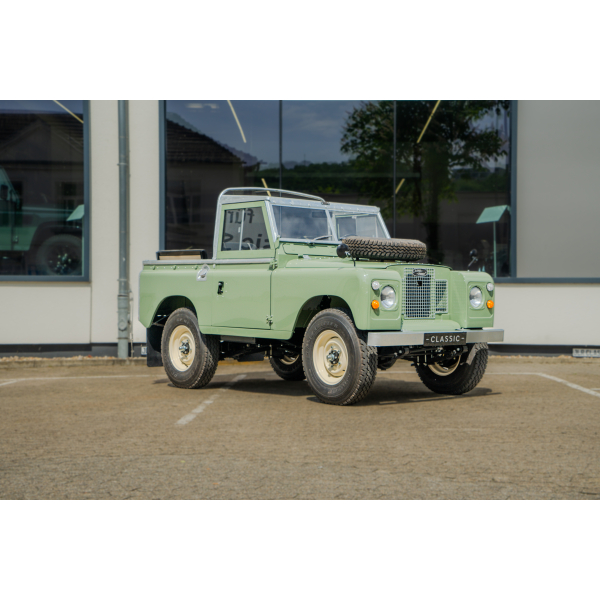 1971 Land Rover Series IIa